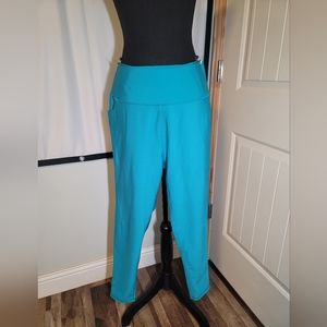 Kinesis bright blue size 1X workout leggins